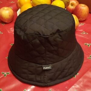 PUFFIT Black Quilted Bucket Hat